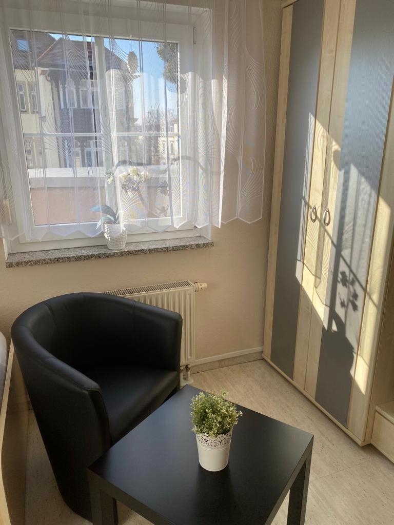 Apartments Und Zimmer Gaestehaus Matthias Dresden Eksteriør bilde