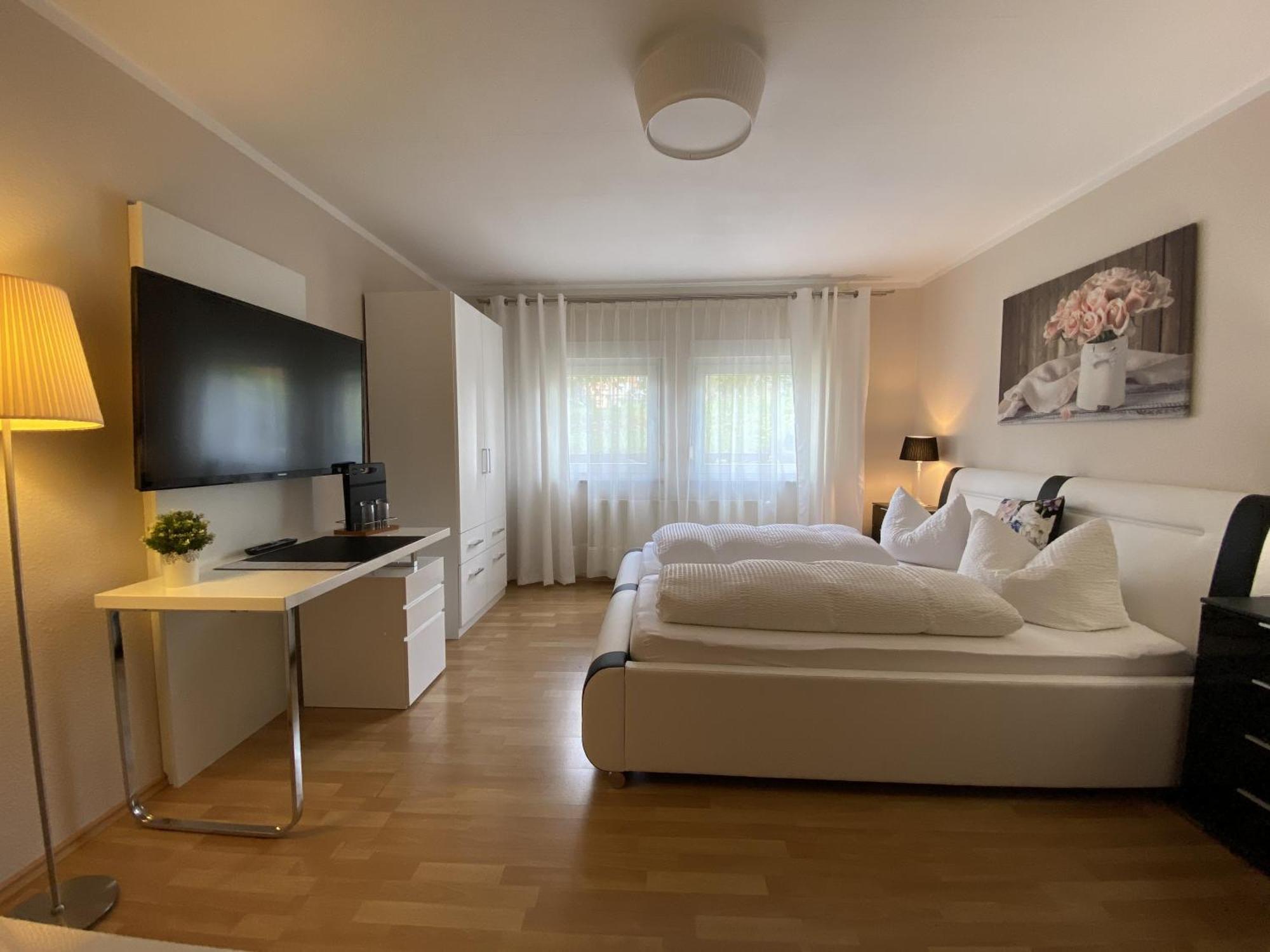 Apartments Und Zimmer Gaestehaus Matthias Dresden Rom bilde